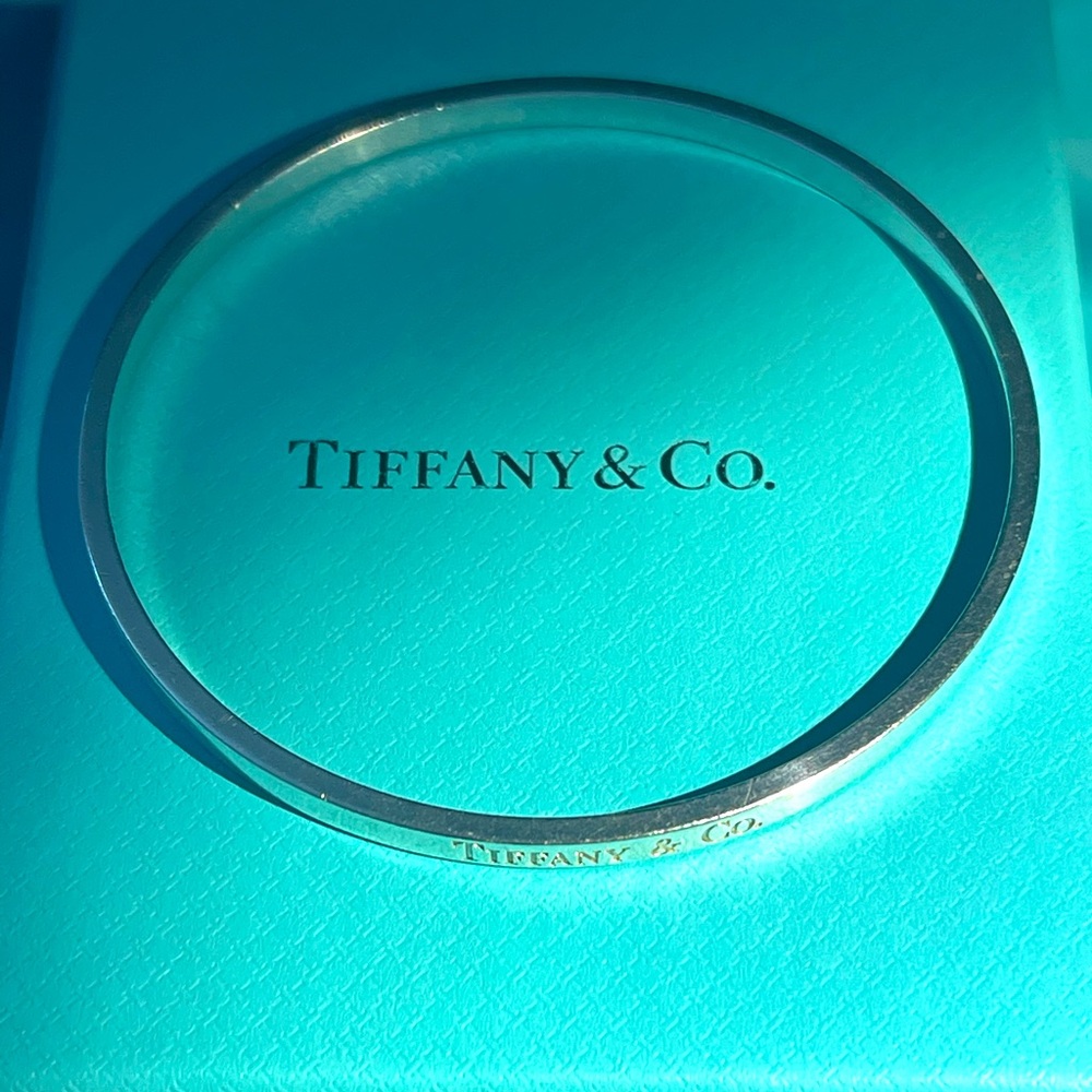 Tiffany & Co. thin bangle bracelet